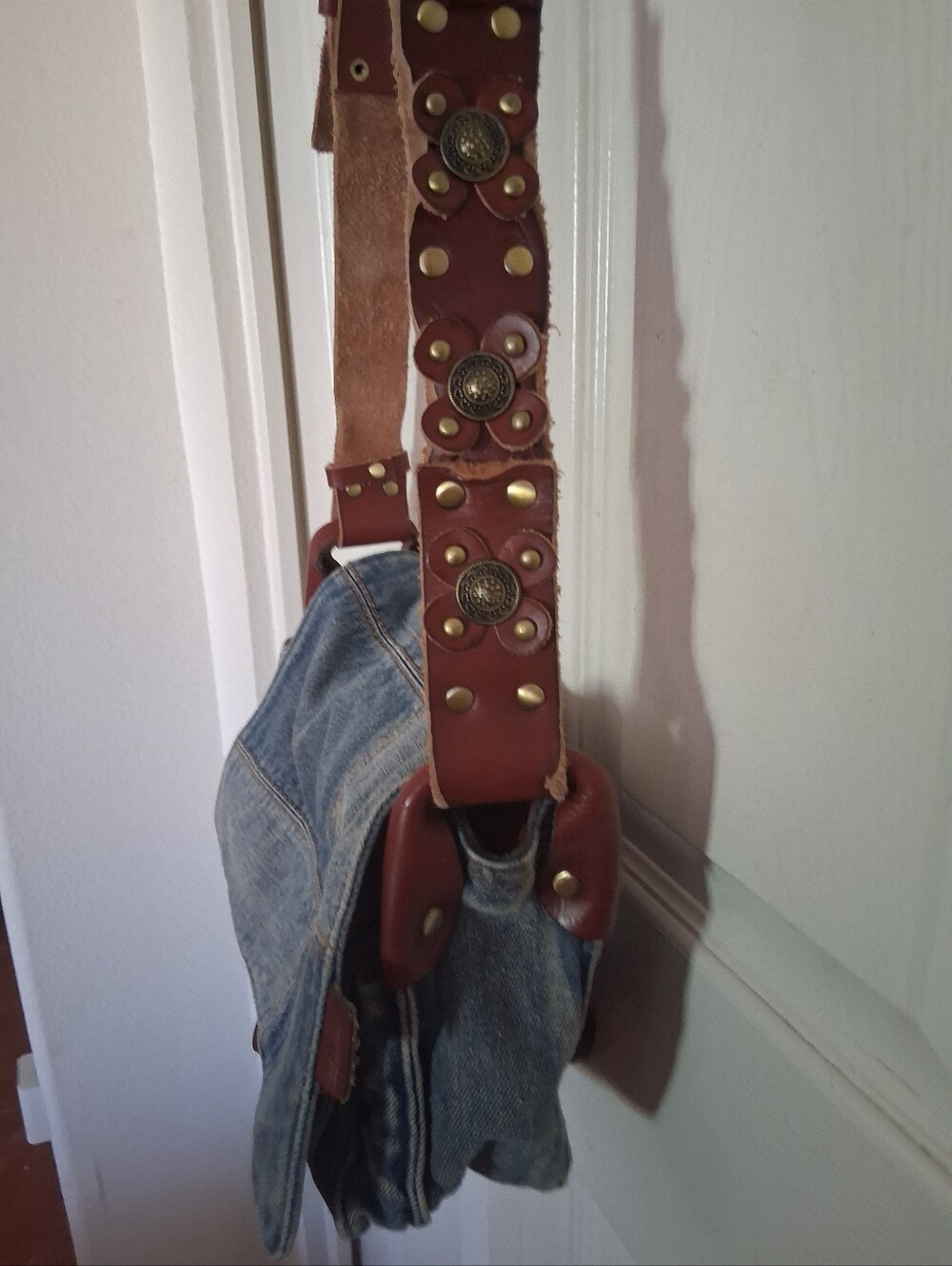 Patricia Nash Leather Denim patchwork , cross body or shoulder. - Picture 8 of 9